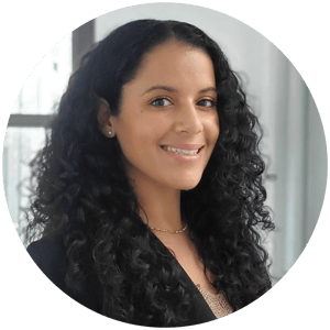 cassandra-buisson-headshot-circle cassandra-buisson-headshot-circle
