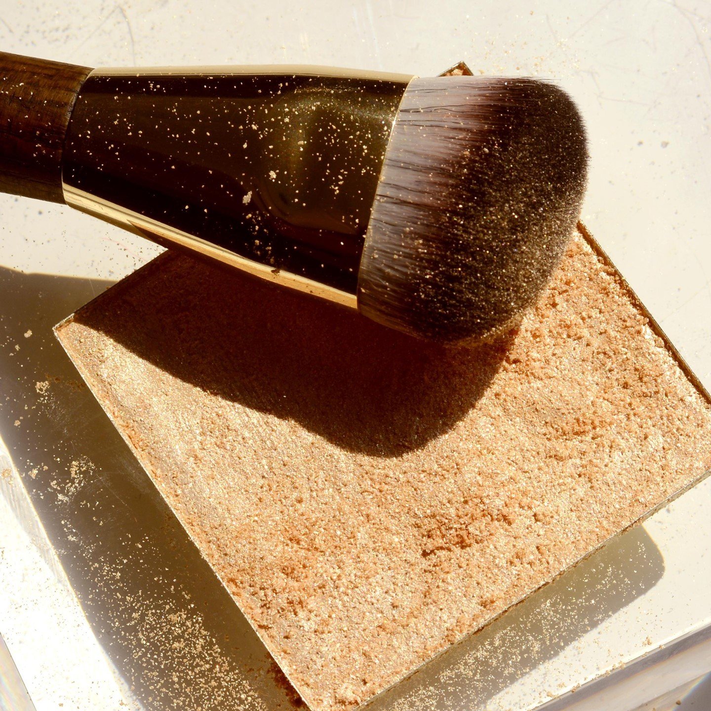 cb-cosmopak-shoot-ig-highlighter